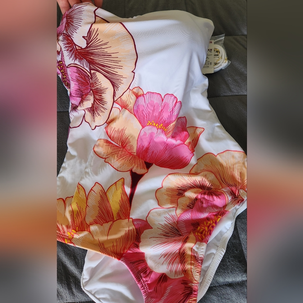 Womens One Piece Floral Hibiscus Swimsuit
